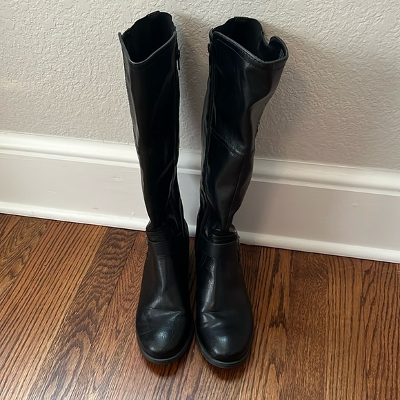 Croft and Barrow Ortholite tall black boots. Size 7.5 - Picture 1 of 3